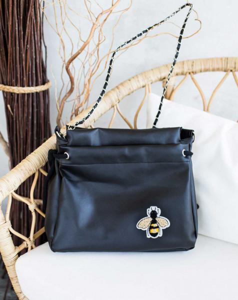 PDF-Schnittmuster Handtasche "PerlMuschel" aus schwarzem Kunstleder: