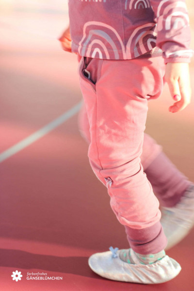 Schnittmuster Checkerhose Klimperklein in schmaler Passform Gr. 44-104