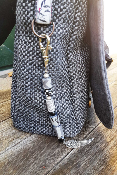 Taschenanhänger Taschenbaumler DIY aus Webband von farbenmix