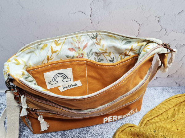 ZipperZauber, Umhängetasche mit und ohne Reißverschlüssen, EBOOK