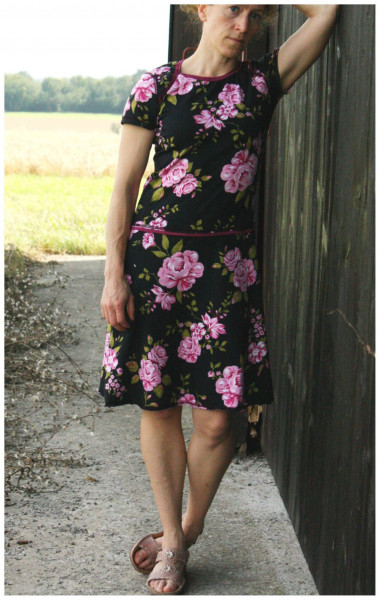 Lady Ophelia, Damenkleid und Shirt, Schnittmuster
