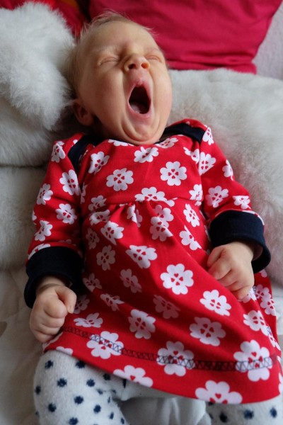 Klimperklein Babykleid aus Jersey