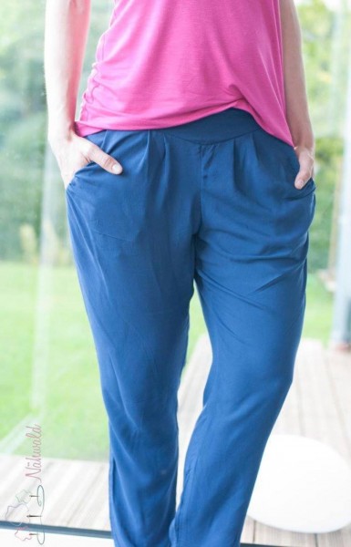 Damenhose nähen - Schnittmuster Ava mit Bundfalten