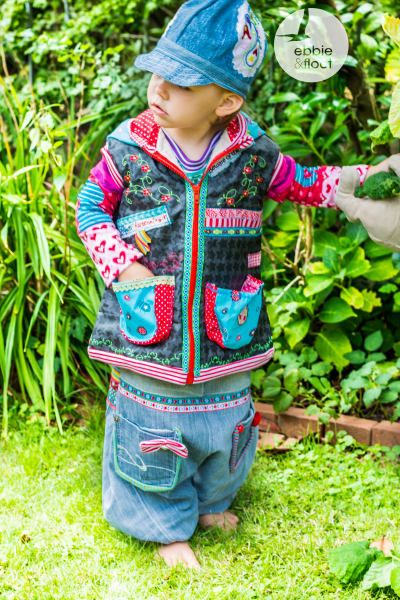 Farbenmix Kinderweste Elisa aus Outdoorstoff