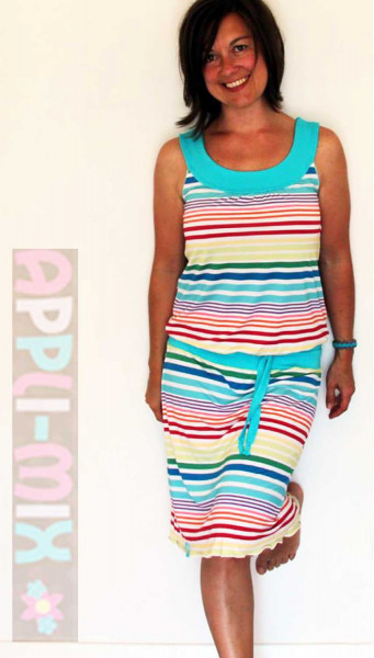 Luftiges Sommertop aus Jersey selber nähen - Lady Topas PDF-Schnittmuster zum Ausdrucken.