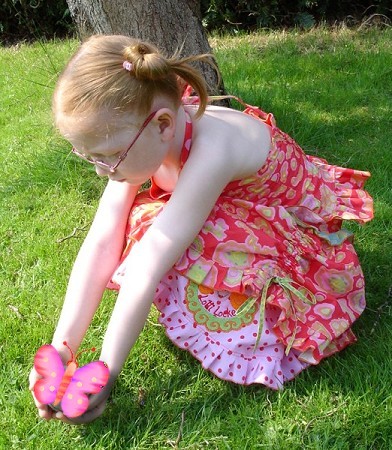 YOLA, Neckholderkleid, Schnittmuster