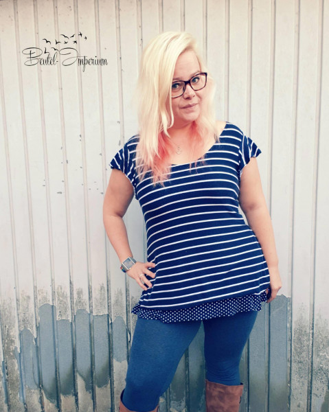 Schnittmuster Damenshirt im Lagenlook Blau Weiß geringelt