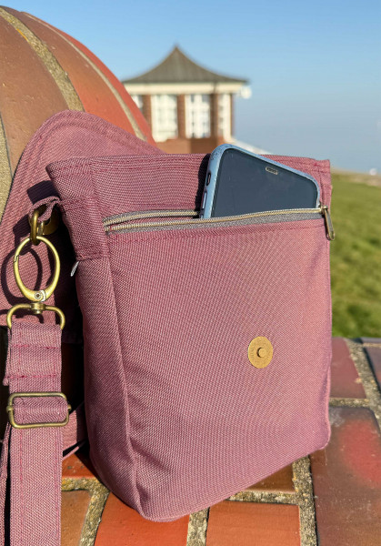 FreeHands - vielseitige Hüft-, Gürtel- und Umhängetasche, Ebook