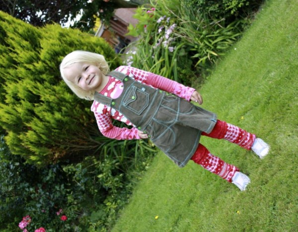 LOTTE, Latzrock, Schnittmuster