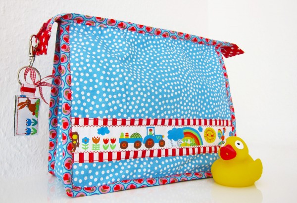 Nähanleitung und Schnittmuster Waschtasche