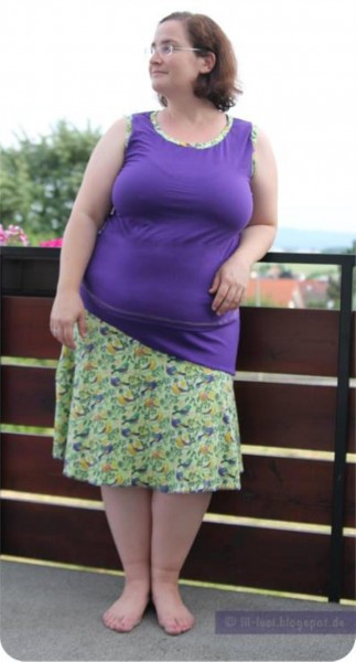 Big Lady Kenya, Plus-Size-Rock, Schnittmuster