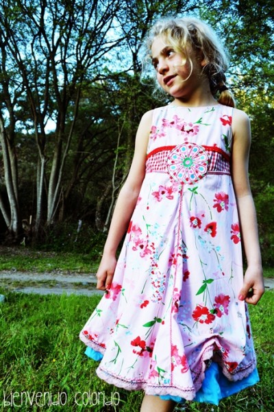 UNIQUE, Festtagskleid, Schnittmuster