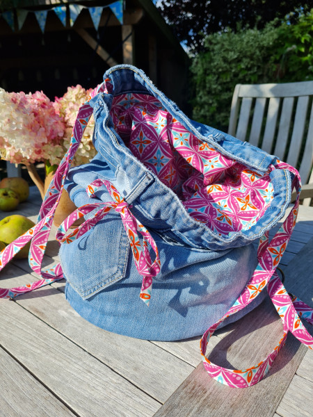 TurnAround, Rucksackbeutel zum Wenden in 2 Größen, EBook