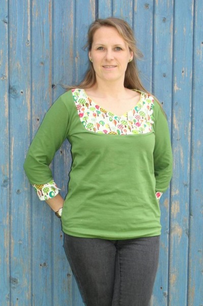 Lady Carolyn, Damenshirt mit Einsatz, Schnittmuster