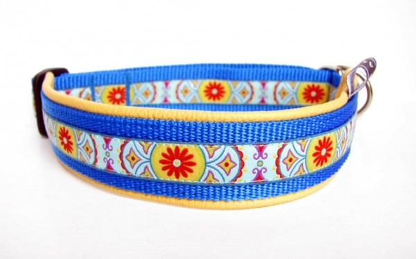 Gefüttertes Halsband selber nähen - Fotoanleitung mit 2 Ausführungen