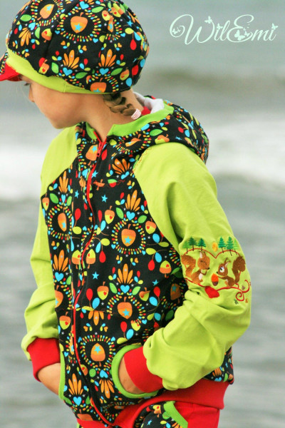 Kinder Sweatjacke Hugo Schnittmuster mit Nähanleitung