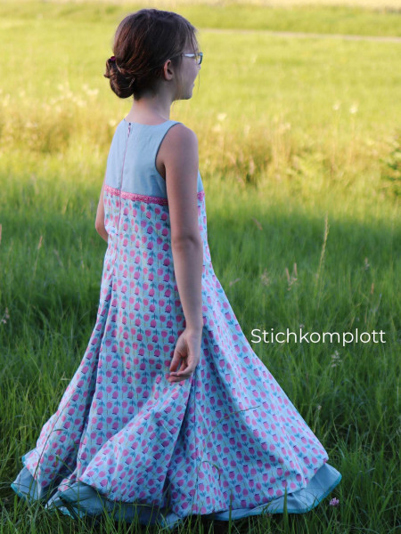 UNIQUE, Festtagskleid, Schnittmuster