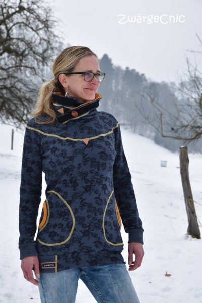 Schnittmuster Damen-Hoodie mialuna Lady Tasja mit Kragen